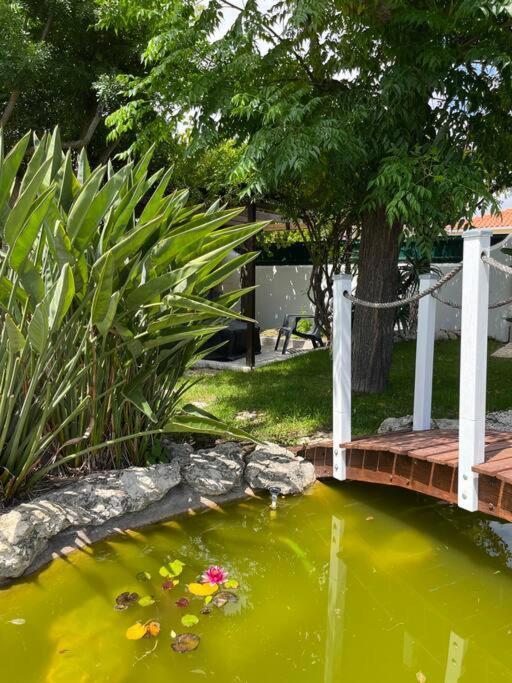 Cafofos Da Zeta, Cozy Pool House Chalet Quinta do Conde