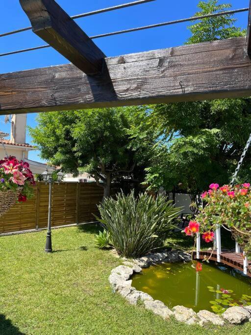 Cafofos Da Zeta, Cozy Pool House Chalet